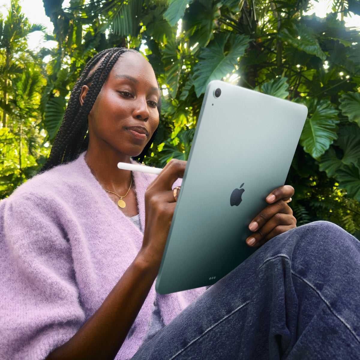 iPad Air 11-Inch - Purple - 12GB RAM, 128GB Storage